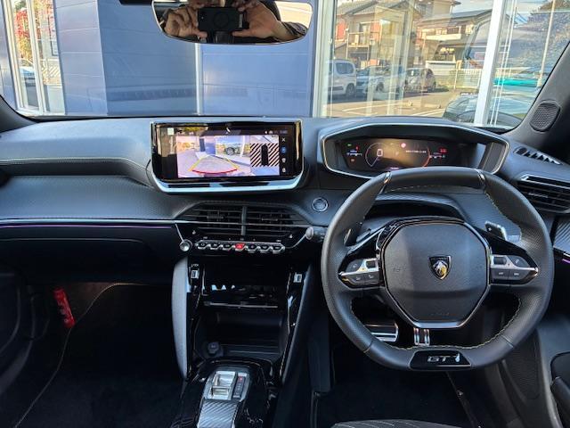 プジョー自慢のｉ−Ｃｏｃｋｐｉｔ