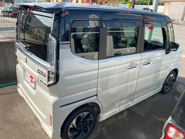 スペーシアカスタム ハイブリッドＸＳ　両側電動スライドドア　ステアリングヒーター　ナビ　ＴＶ　スマートキー　ＣＤ　ＤＶＤ　ベンチシート　アイドリングストップ　全方位カメラ　シートヒーター（5枚目）