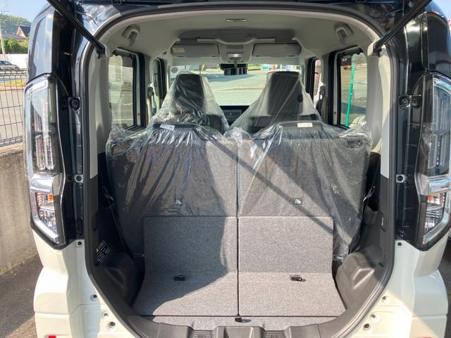 スペーシアカスタム ハイブリッドＸＳ　両側電動スライドドア　ステアリングヒーター　ナビ　ＴＶ　スマートキー　ＣＤ　ＤＶＤ　ベンチシート　アイドリングストップ　全方位カメラ　シートヒーター（12枚目）