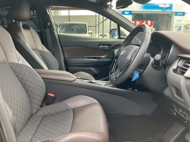 お車の詳細についてのお問い合わせは、Ｇｏｏメール見積り、又は当社専用無料電話（料金は掛りません。携帯電話もＯＫ！）から「グーネットを見た」とお問い合わせ下さい。