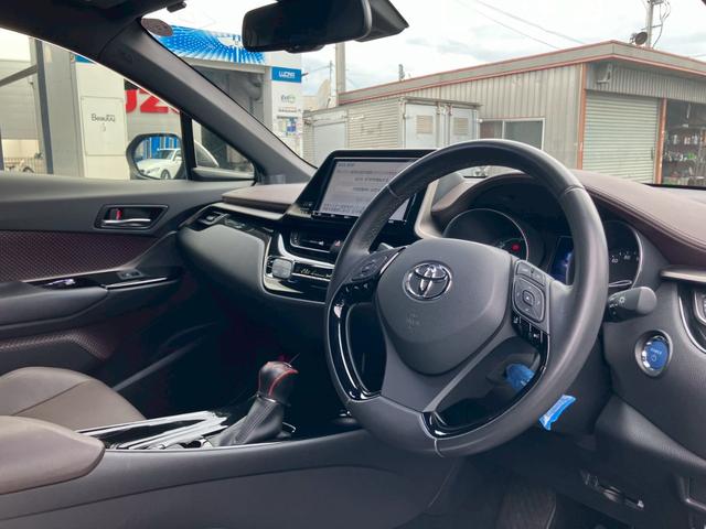 お車の詳細についてのお問い合わせは、Ｇｏｏメール見積り、又は当社専用無料電話（料金は掛りません。携帯電話もＯＫ！）から「グーネットを見た」とお問い合わせ下さい。