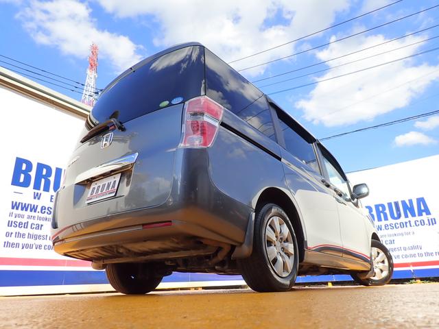 G禁煙車Bカメメモリーナビ別体ETCタイミングチェーン4WD(13枚目)