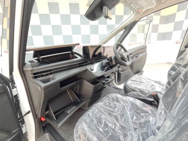 セレナ e-パワー ハイウェイスターV アラウンドビューモニター+ルームミラー+ドラレコ+LEDヘッドライト+NCナビ+ETC2.0+SOSコール 登録済未使用車(36枚目)