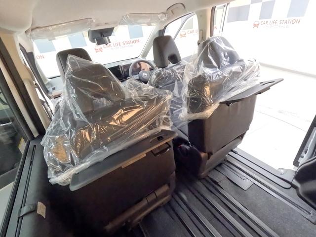 セレナ e-パワー ハイウェイスターV アラウンドビューモニター+ルームミラー+ドラレコ+LEDヘッドライト+NCナビ+ETC2.0+SOSコール 登録済未使用車(46枚目)