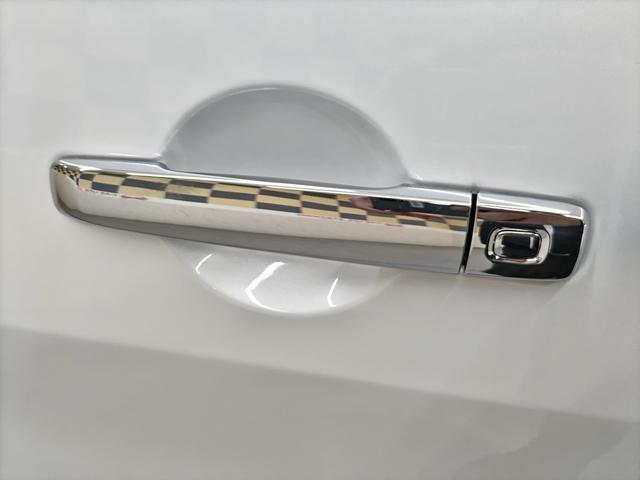 セレナ e-パワー ハイウェイスターV アラウンドビューモニター+ルームミラー+ドラレコ+LEDヘッドライト+NCナビ+ETC2.0+SOSコール 登録済未使用車(69枚目)