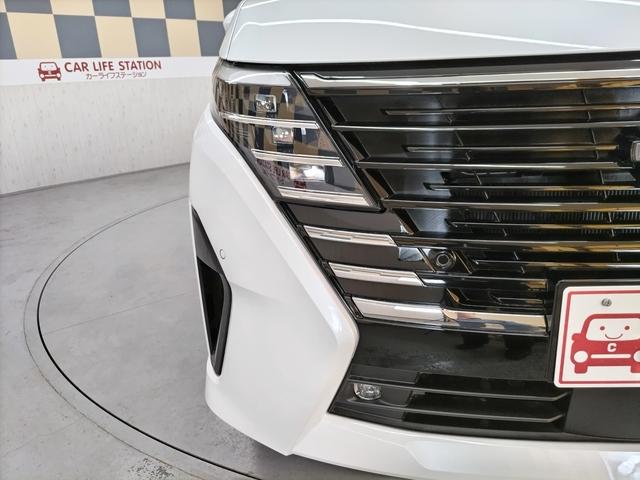 セレナ e-パワー ハイウェイスターV アラウンドビューモニター+ルームミラー+ドラレコ+LEDヘッドライト+NCナビ+ETC2.0+SOSコール 登録済未使用車(71枚目)