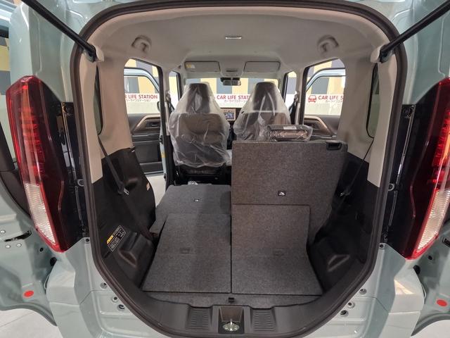 キレイに長く乗りたい！そんなお客様に人気のコーティングプランは２プランご用意もございます！ご納車からワンランク上の輝き♪その後のお手入れは水洗いでＯＫ！いかに艶の良い状態を保つかがポイントですね！