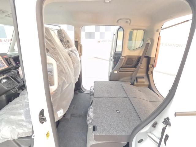 スペーシア ハイブリッドG 届出済未使用車 LEDヘッドランプオートライト DSBSII(予防安全機能) 誤発進抑制機能 低床荷室フルフラット キーレス 電動格納ドアミラー 両側スライドドア マルチインフォメーションディスプレイ(37枚目)