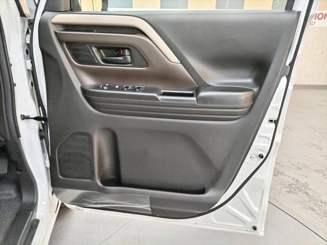 スペーシア ハイブリッドG 届出済未使用車 LEDヘッドランプオートライト DSBSII(予防安全機能) 誤発進抑制機能 低床荷室フルフラット キーレス 電動格納ドアミラー 両側スライドドア マルチインフォメーションディスプレイ(51枚目)