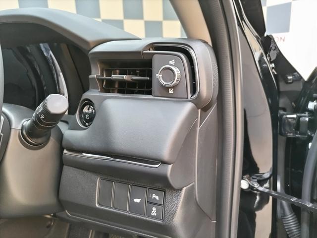 ヴェゼル e:HEV Z ホンダコネクトナビ+ETC2.0+ワイヤレス充電器 Honda SENSING 登録済未使用車 LEDヘッドライト 前席シートヒーター/ステアリングヒーター 電子パーキングブレーキ スマートキー(21枚目)
