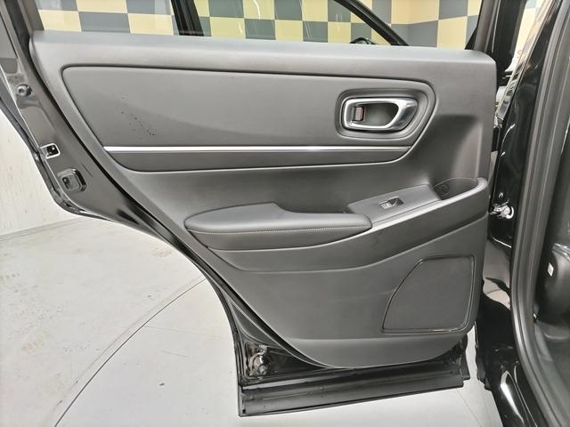 ヴェゼル e:HEV Z ホンダコネクトナビ+ETC2.0+ワイヤレス充電器 Honda SENSING 登録済未使用車 LEDヘッドライト 前席シートヒーター/ステアリングヒーター 電子パーキングブレーキ スマートキー(40枚目)