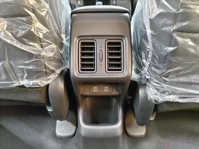 車のお支払いは現金一括もしくは、最長１２０回払いまでクレジット審査可能です★月々を抑えたいお客様でも安心です！取り扱いしているクレジット会社も多数あります★