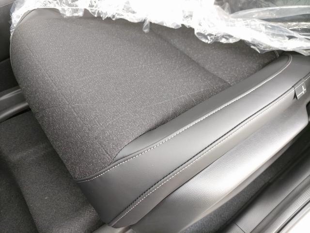 ヴェゼル e:HEV Z ホンダコネクトナビ+ETC2.0+ワイヤレス充電器 Honda SENSING 登録済未使用車 LEDヘッドライト 前席シートヒーター/ステアリングヒーター 電子パーキングブレーキ スマートキー(38枚目)