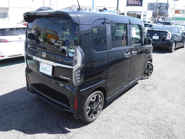 G・Lターボホンダセンシング 両側電動スライドドア ・ 純正LEDヘッドライト&フォグランプ ・ バックカメラ付純正ナビ ・ クルーズコントロール ・ スマートキー ・ パドルシフト ・ アイドリングストップ ・ オートライト(7枚目)