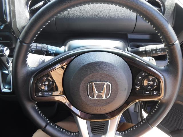 G・Lターボホンダセンシング 両側電動スライドドア ・ 純正LEDヘッドライト&フォグランプ ・ バックカメラ付純正ナビ ・ クルーズコントロール ・ スマートキー ・ パドルシフト ・ アイドリングストップ ・ オートライト(19枚目)
