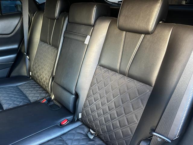ハリアー プレミアム　アドバンスドパッケージ　モデリスタフルエアロ　ＨＫＳ車高調　タナベマフラー　純正ＳＤナビ　ＪＢＬ　全方位カメラ　バックカメラ　フルセグＴＶ　スマートキー　ＬＥＤヘッド　ハーフレザ　　ＥＴＣ　電動リアゲート（30枚目）