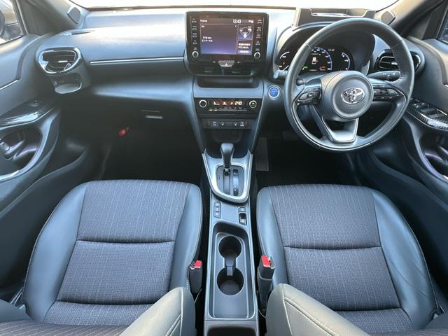 ヤリスクロス ハイブリッドZ 1.5 ハイブリッド Z LEDヘッド バックカメラ レーダークルーズコントロール ディスプレイオーディオ パワーシ-ト シートヒーター ハンドルヒーター ドライブレコーダー ETC(2枚目)