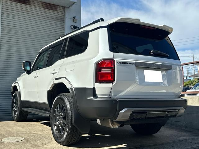 ランドクルーザー250 VX 2.7 VX モデリスタエアロ サンルーフ 12.3ディスプレイ TVキャンセラー 全周囲 デジタルインナーミラー パワーバックドア ETC2.0 ベンチレーション ステアリングヒーター ルーフレール(3枚目)