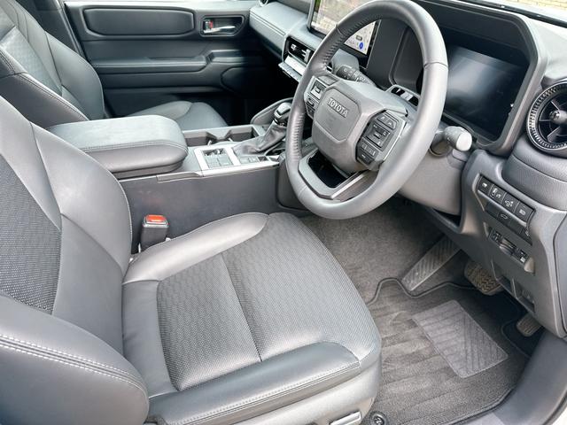 ランドクルーザー250 VX 2.7 VX モデリスタエアロ サンルーフ 12.3ディスプレイ TVキャンセラー 全周囲 デジタルインナーミラー パワーバックドア ETC2.0 ベンチレーション ステアリングヒーター ルーフレール(5枚目)