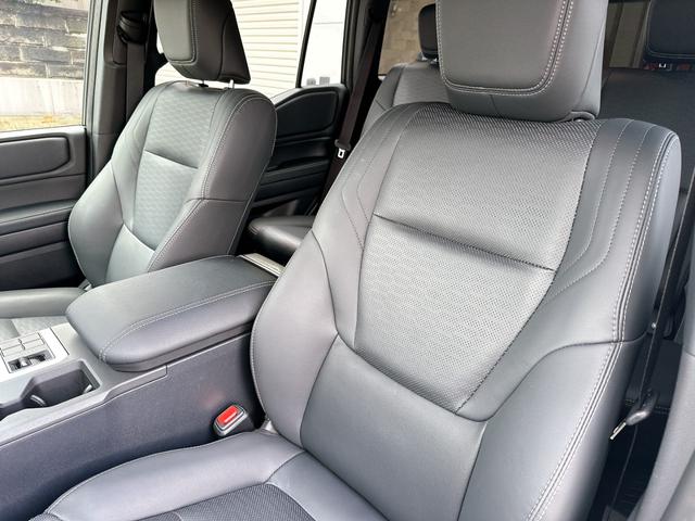 ランドクルーザー250 VX 2.7 VX モデリスタエアロ サンルーフ 12.3ディスプレイ TVキャンセラー 全周囲 デジタルインナーミラー パワーバックドア ETC2.0 ベンチレーション ステアリングヒーター ルーフレール(16枚目)