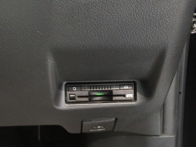 1.8S フルセグナビ バックカメラ ETC スマートキー(18枚目)