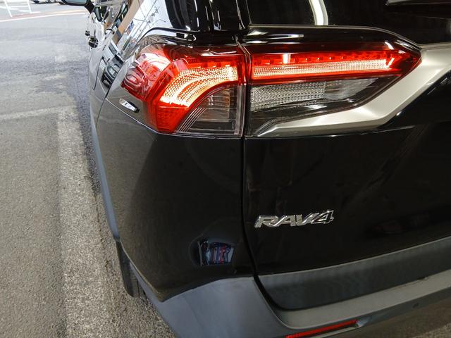 ＲＡＶ４ ハイブリッドＧ　４ＷＤ　ドライブレコーダー　ＥＴＣ　全周囲カメラ　クリアランスソナー　オートクルーズコントロール　レーンアシスト　パワーシート　衝突被害軽減システム　ナビ　ＴＶ　オートマチックハイビーム　オートライト（25枚目）