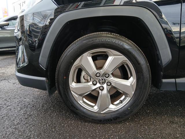 ＲＡＶ４ ハイブリッドＧ　４ＷＤ　ドライブレコーダー　ＥＴＣ　全周囲カメラ　クリアランスソナー　オートクルーズコントロール　レーンアシスト　パワーシート　衝突被害軽減システム　ナビ　ＴＶ　オートマチックハイビーム　オートライト（27枚目）