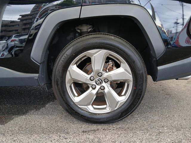 ＲＡＶ４ ハイブリッドＧ　４ＷＤ　ドライブレコーダー　ＥＴＣ　全周囲カメラ　クリアランスソナー　オートクルーズコントロール　レーンアシスト　パワーシート　衝突被害軽減システム　ナビ　ＴＶ　オートマチックハイビーム　オートライト（28枚目）