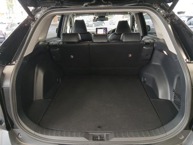 ＲＡＶ４ ハイブリッドＧ　４ＷＤ　ドライブレコーダー　ＥＴＣ　全周囲カメラ　クリアランスソナー　オートクルーズコントロール　レーンアシスト　パワーシート　衝突被害軽減システム　ナビ　ＴＶ　オートマチックハイビーム　オートライト（32枚目）