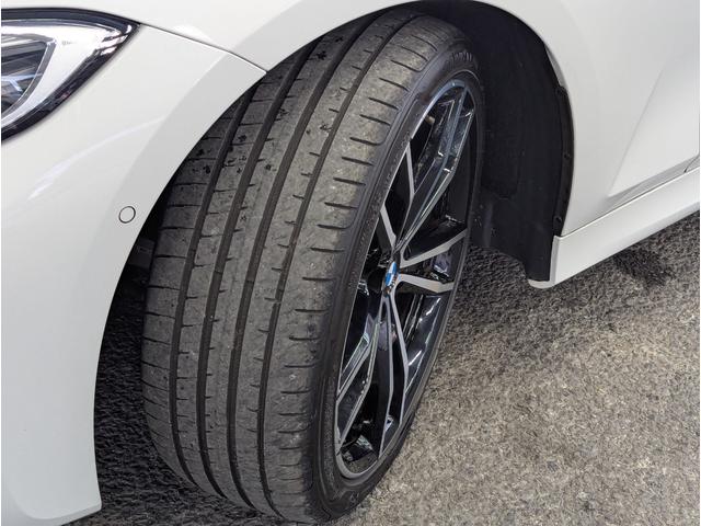 3シリーズ 320d xDrive Mスポツエディションジョイ+ 4WD ETC 全周囲カメラ ナビ クリアランスソナー オートクルーズコントロール レーンアシスト 衝突被害軽減システム アルミホイール LEDヘッドランプ パワーシート スマートキー(23枚目)