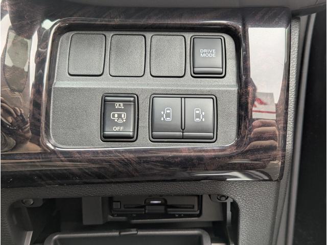 セレナ e-パワー ハイウェイスターV ETC 全周囲カメラ ナビ TV クリアランスソナー オートクルーズコントロール レーンアシスト 衝突被害軽減システム 両側電動スライドドア オートライト LEDヘッドランプ スマートキー(12枚目)