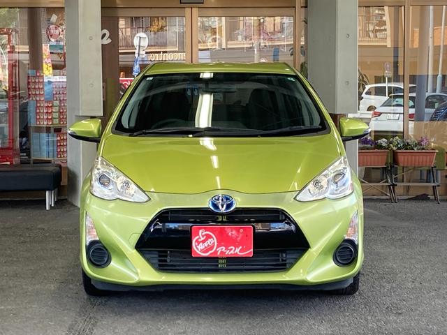 アクア S ETC バックカメラ ナビ TV オートライト スマートキー 電動格納ミラー CVT 衝突安全ボディ 記録簿 ABS ESC CD Bluetooth エアコン パワーステアリング パワーウィンドウ(12枚目)