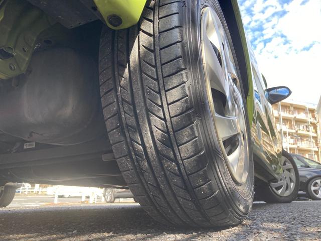 アクア S ETC バックカメラ ナビ TV オートライト スマートキー 電動格納ミラー CVT 衝突安全ボディ 記録簿 ABS ESC CD Bluetooth エアコン パワーステアリング パワーウィンドウ(21枚目)