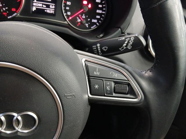 A1スポーツバック 1.0TFSIスポーツ コントラストルーフ ETC ナビ TV クリアランスソナー アルミホイール オートライト スマートキー AT 盗難防止システム 記録簿 ABS ESC CD エアコン パワーステアリング(11枚目)