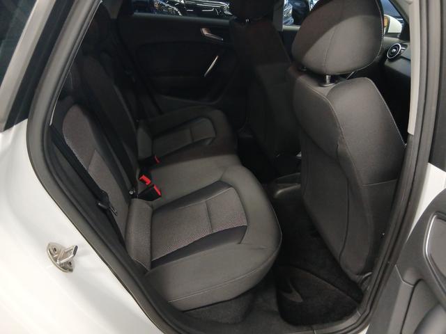 A1スポーツバック 1.0TFSIスポーツ コントラストルーフ ETC ナビ TV クリアランスソナー アルミホイール オートライト スマートキー AT 盗難防止システム 記録簿 ABS ESC CD エアコン パワーステアリング(31枚目)