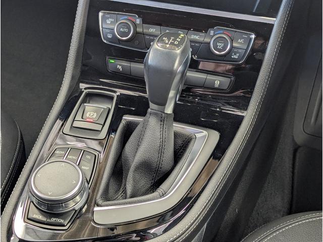 ２シリーズ ２１８ｉアクティブツアラー　ラグジュアリー　ドライブレコーダー　ＥＴＣ　クリアランスソナー　パークアシスト　衝突被害軽減システム　バックカメラ　ナビ　アルミホイール　オートライト　ＬＥＤヘッドランプ　ＡＴ　シートヒーター　スマートキー（6枚目）