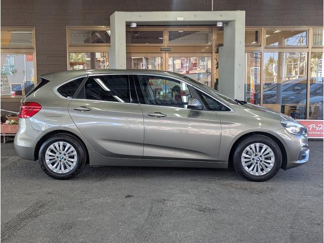 ２シリーズ ２１８ｉアクティブツアラー　ラグジュアリー　ドライブレコーダー　ＥＴＣ　クリアランスソナー　パークアシスト　衝突被害軽減システム　バックカメラ　ナビ　アルミホイール　オートライト　ＬＥＤヘッドランプ　ＡＴ　シートヒーター　スマートキー（13枚目）