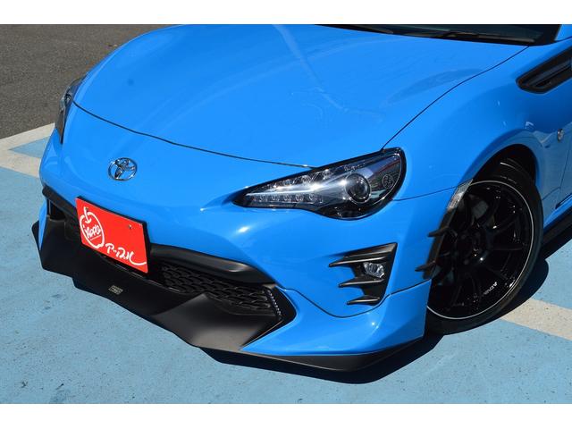 GTリミテッド RZIIアドバン17インチアルミ クスコ車高調 電調式減衰コントローラー フジツボマフラー ブレンボキャリパー TRDエアロ タワーバー LEDヘッドランプ シートヒーター(8枚目)