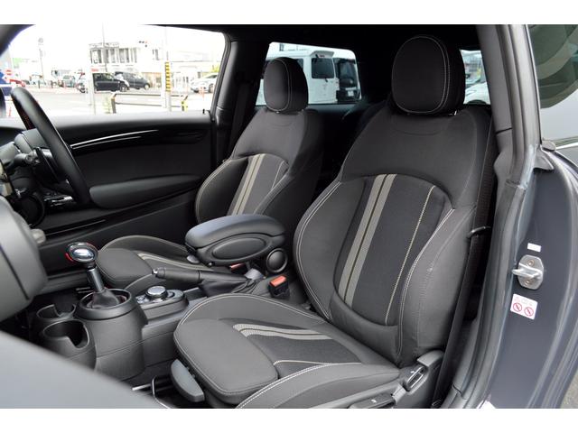 クーパーSD クーパーSD ビルシュタイン車高調 RAYS18インチアルミ LEDヘッド 純正HDDナビ バックカメラ パドルシフト アイドルストップ アクティブクルーズコントロール インテリジェントセーフティ(16枚目)