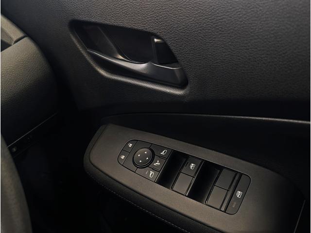 ノート Ｓ　カロッツェリアナビ／全方位運転支援システム／アラウンドビューモニター／デジタルインナーミラー／ＬＥＤヘッドライト／コーナーセンサー／ブラインドスポットモニター／ＥＴＣ／前後ドラレコ／禁煙車（13枚目）