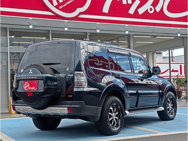 パジェロ ロング　エクシード　４ＷＤ／１オーナー／同色ペイント／社外ナビ／ＥＴＣ／オートクルーズコントロール／オートライト／社外アルミ／ＨＩＤヘッドライト／キーレスエントリー／シートヒーター／７人乗り（22枚目）