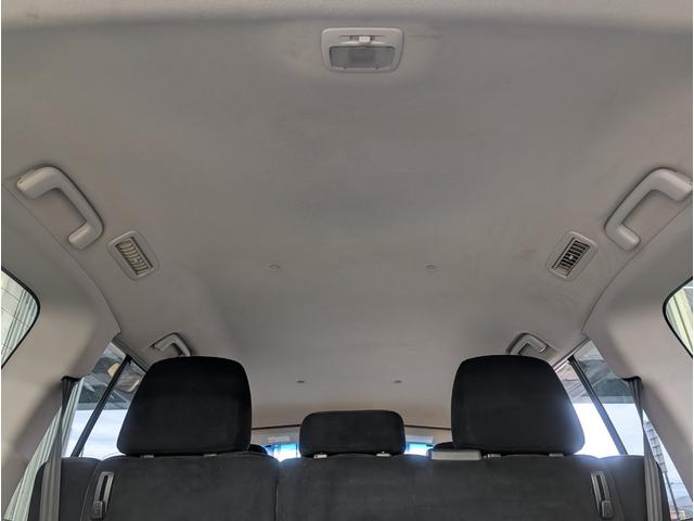 パジェロ ロング　エクシード　４ＷＤ／１オーナー／同色ペイント／社外ナビ／ＥＴＣ／オートクルーズコントロール／オートライト／社外アルミ／ＨＩＤヘッドライト／キーレスエントリー／シートヒーター／７人乗り（37枚目）