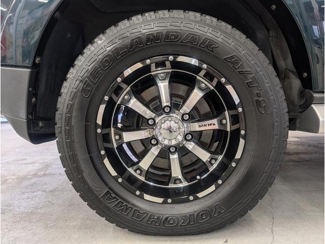 パジェロ ロング　エクシード　４ＷＤ／１オーナー／同色ペイント／社外ナビ／ＥＴＣ／オートクルーズコントロール／オートライト／社外アルミ／ＨＩＤヘッドライト／キーレスエントリー／シートヒーター／７人乗り（58枚目）