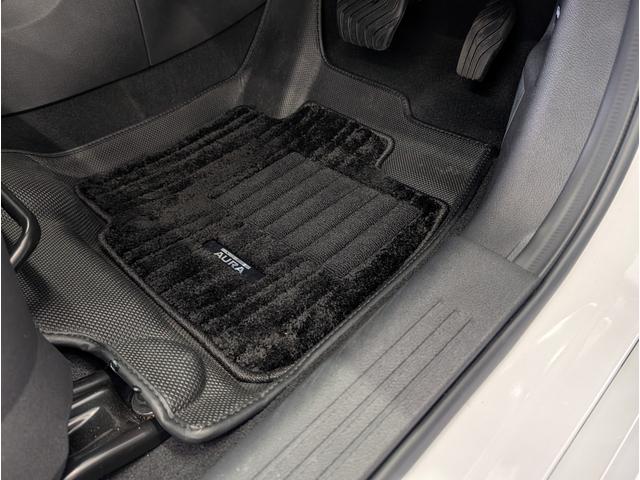 NISSAN AURA G FOUR LEATHER EDITION
