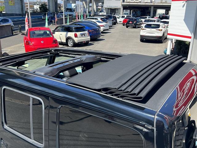 ジープ・ラングラーアンリミテッド ルビコン　スカイワンタッチパワートップ　ワンオーナー　４ＷＤ　オートクルーズコントロール　衝突被害軽減システム　ＬＥＤヘッドランプ　アルミホイール　スマートキー　ＡＴ　盗難防止システム　Ｂｌｕｅｔｏｏｔｈ　ＡＢＳ　ＥＳＣ（12枚目）