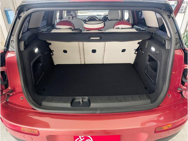 ＭＩＮＩ クーパーＤ　クラブマン　サンルーフ／ペッパーＰＫＧ／デジタルＰＫＧ／ＬＥＤヘッドライト／Ｆ・Ｒパークディスタンス／ＡＣＣ／ヘッドアップディスプレイ／純正ナビ／バックモニター／ユニオンジャックテール／ＥＴＣ／１オーナー／禁煙車（41枚目）