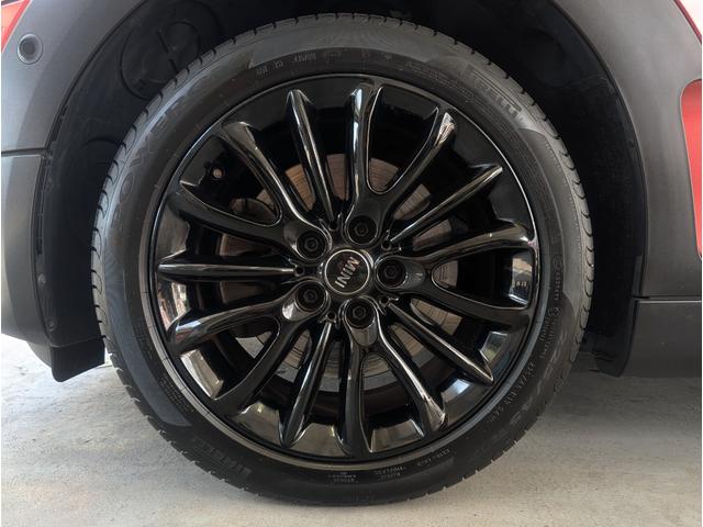 ＭＩＮＩ クーパーＤ　クラブマン　サンルーフ／ペッパーＰＫＧ／デジタルＰＫＧ／ＬＥＤヘッドライト／Ｆ・Ｒパークディスタンス／ＡＣＣ／ヘッドアップディスプレイ／純正ナビ／バックモニター／ユニオンジャックテール／ＥＴＣ／１オーナー／禁煙車（54枚目）