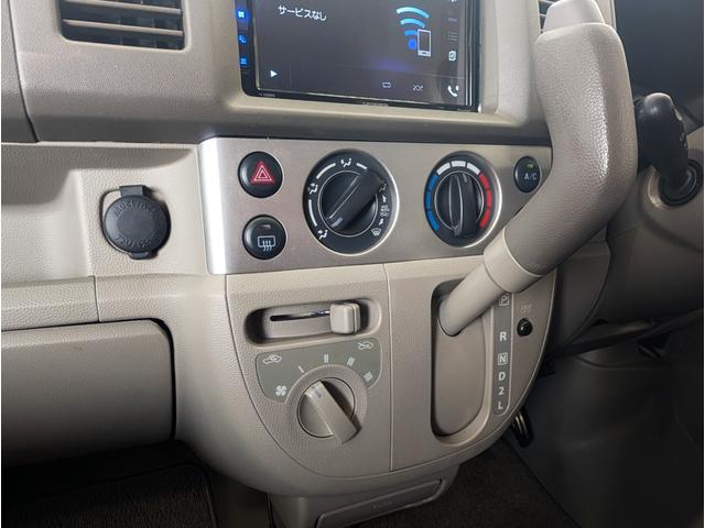 お車でお越しの方は、名神高速「一宮ＩＣ」下車名古屋方面に南下して１０分。もしくは名二環「清洲東ＩＣ」下車国道２２号線を一宮方面に北上１して１０分で当店までお越しいただけます！！