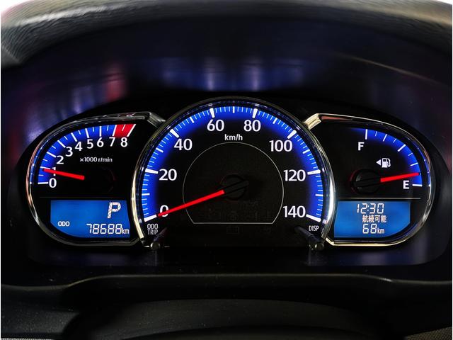 ムーヴ カスタム X SA スマートキー/バックモニター/オートエアコン/スマートアシスト/LEDヘッドライト/オートライト/ETC/禁煙車/衝突被害軽減システム/アイドリングストップ/電動格納ミラー/ベンチシート/CVT(12枚目)