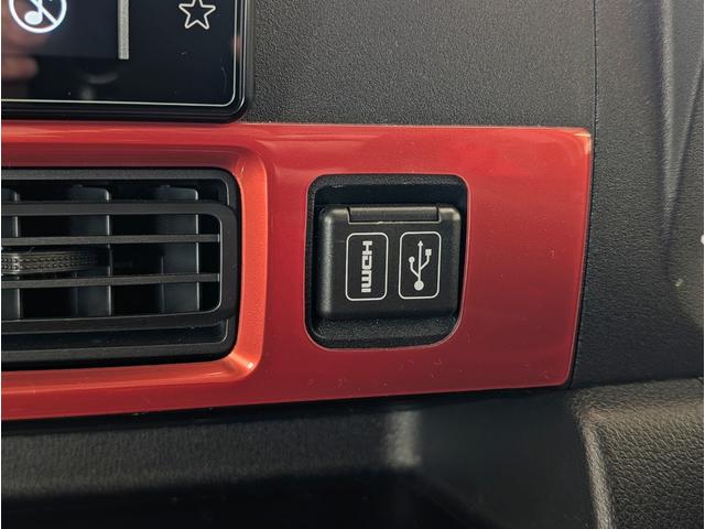 ハイゼットトラック ジャンボエクストラ　４ＷＤ／ＣＶＴ／純正９型ディスプレイオーディオ／レザー調シートカバー／ナビ連動ドラレコ／Ｂｌｕｅｔｏｏｔｈ／バックカメラ／スマートアシスト／コーナーセンサ／ＬＥＤヘッド・フォグ／禁煙／ＵＳＢ／ＨＤＭＩ（8枚目）